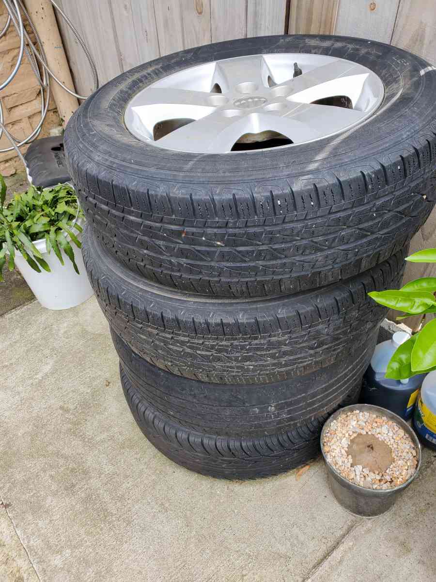 17 inch rin and tires 4 pcs