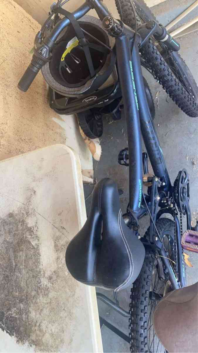 Black bike and black helmet