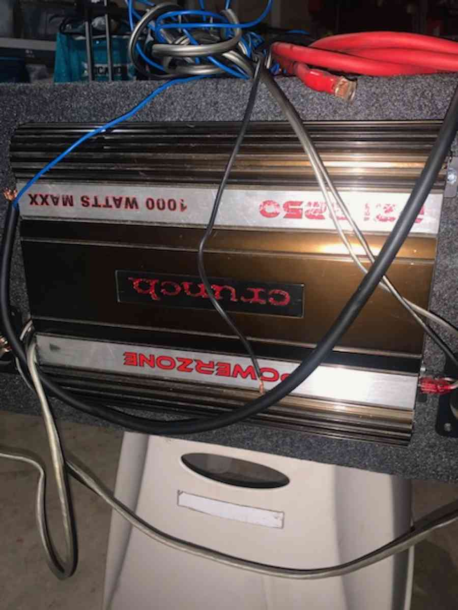 Subwoofer Amp And Cables - Stockton, California - FleaMarketBay