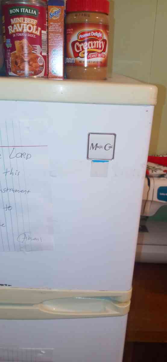 Magic Chef refrigerator