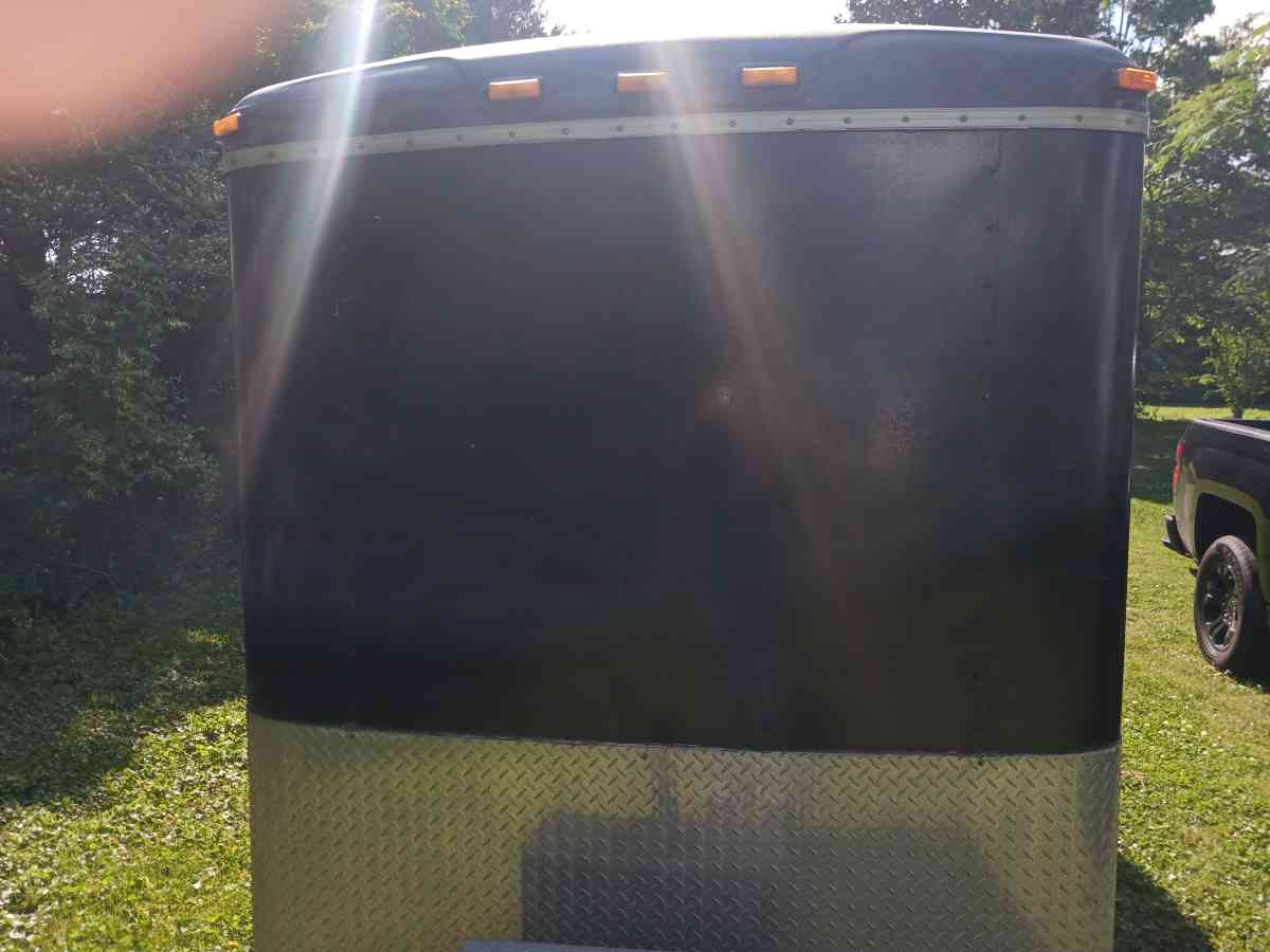 motorcycle trailer with 4 tracks in the floor spare tire