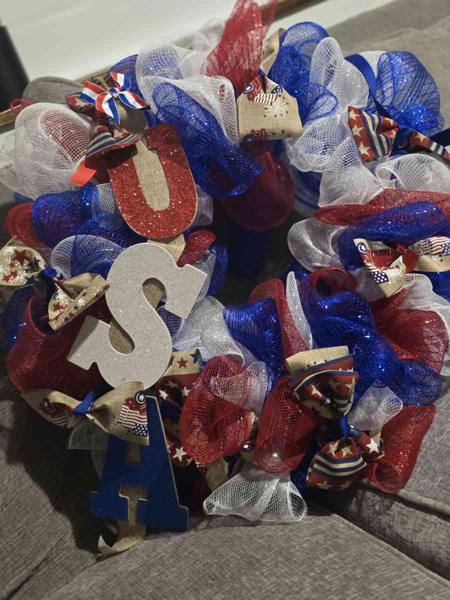 4th of julydoor wreath USA - South Bend, Indiana - FleaMarketBay