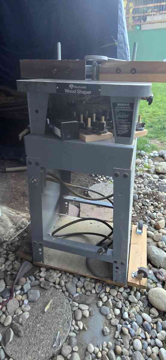 wood shaper with a bunch of bits - Olympia, Washington - FleaMarketBay