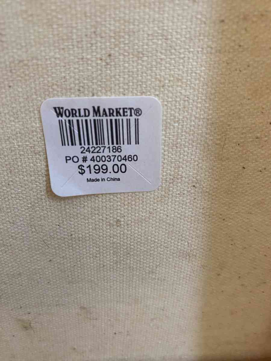 Flower canvas painting - Roanoke, Virginia - FleaMarketBay