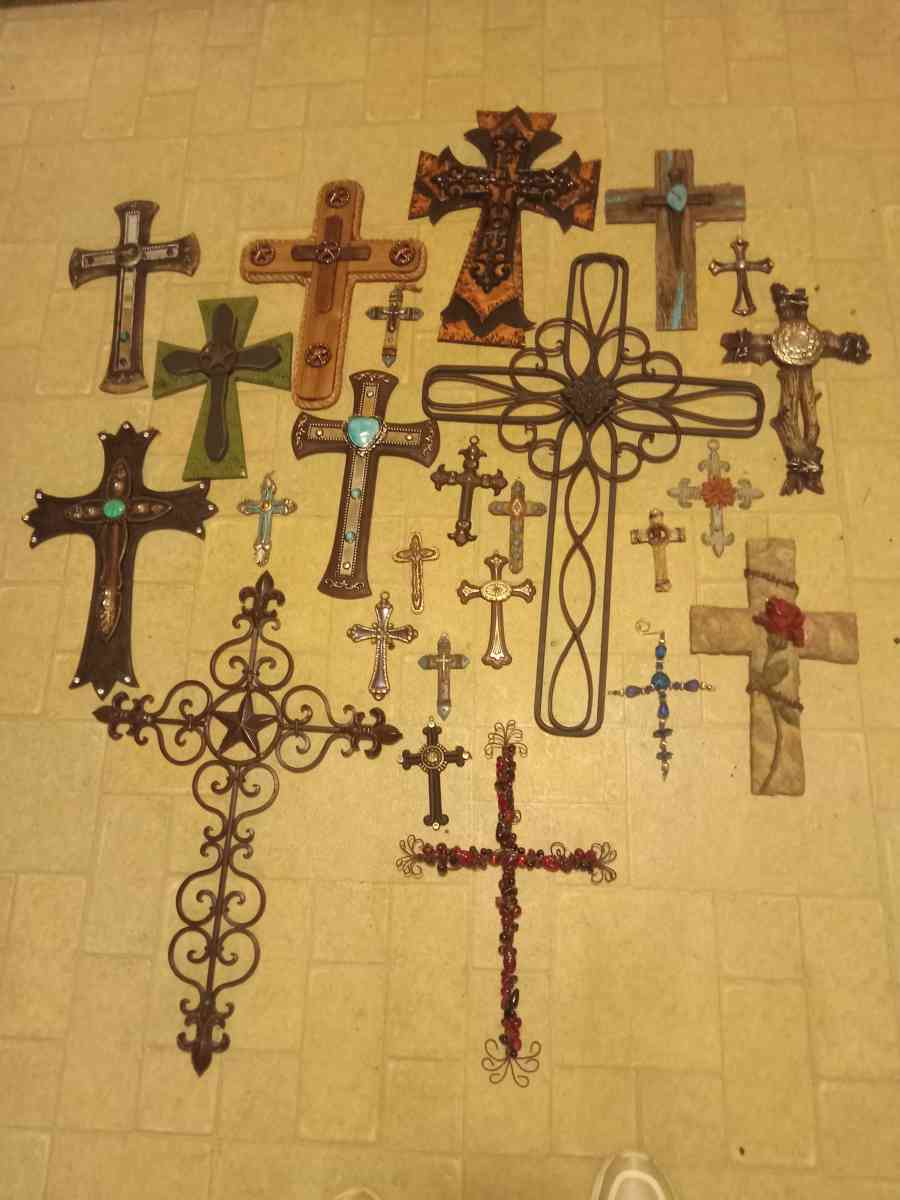 crosses decoration for office wall