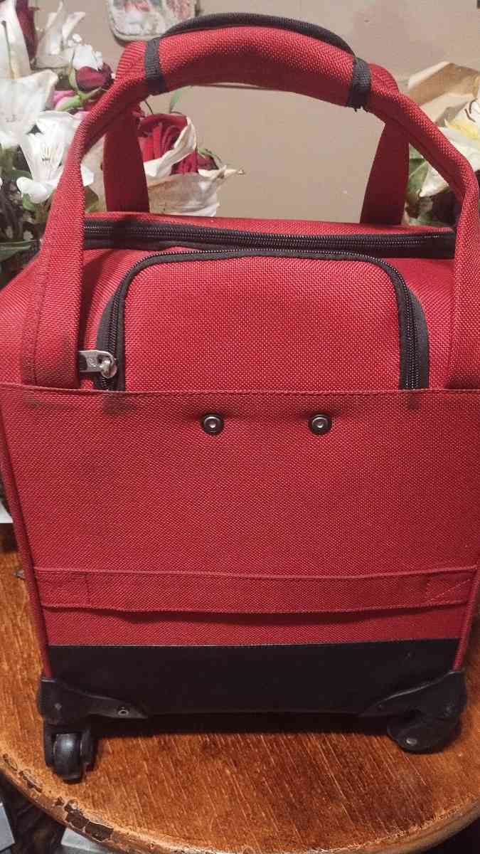 American tourist luggage Co