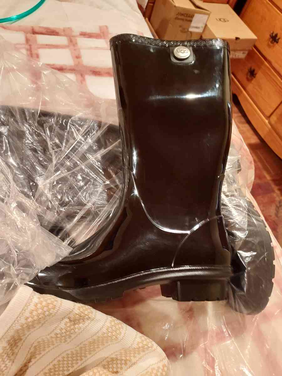 Ugg boot - Albuquerque, New Mexico - FleaMarketBay