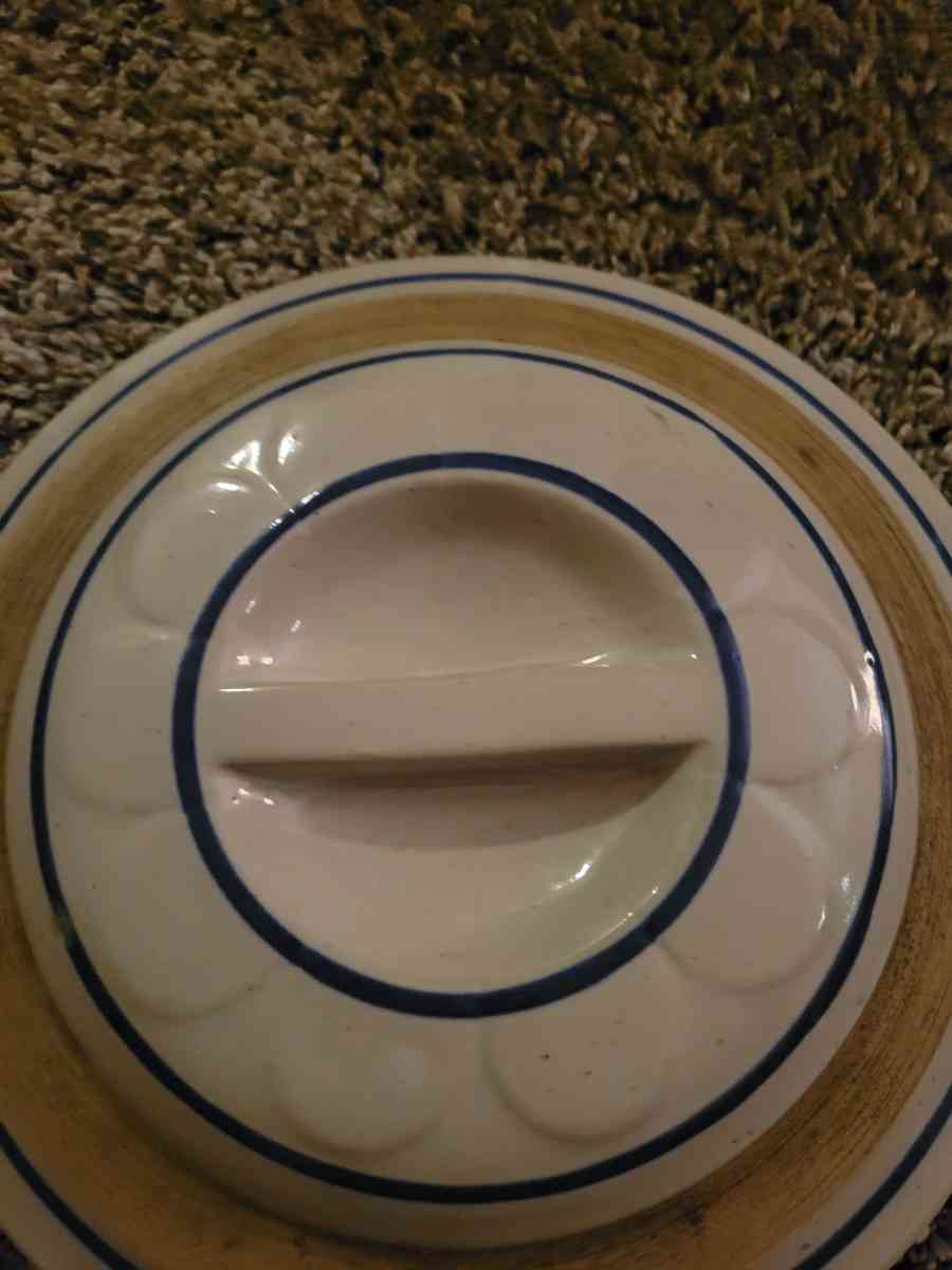 red wing Minnesota 2 gallon water cooler