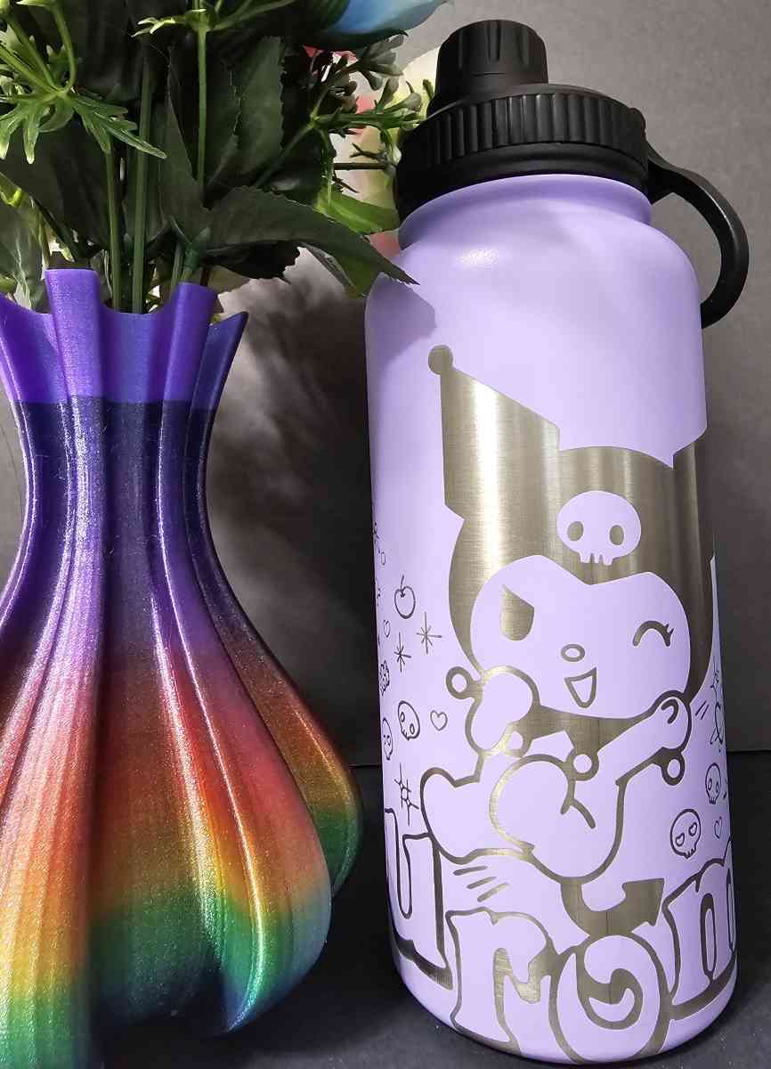 32oz Brand new Laser Engraved Insulated Water Bottle Kuromi