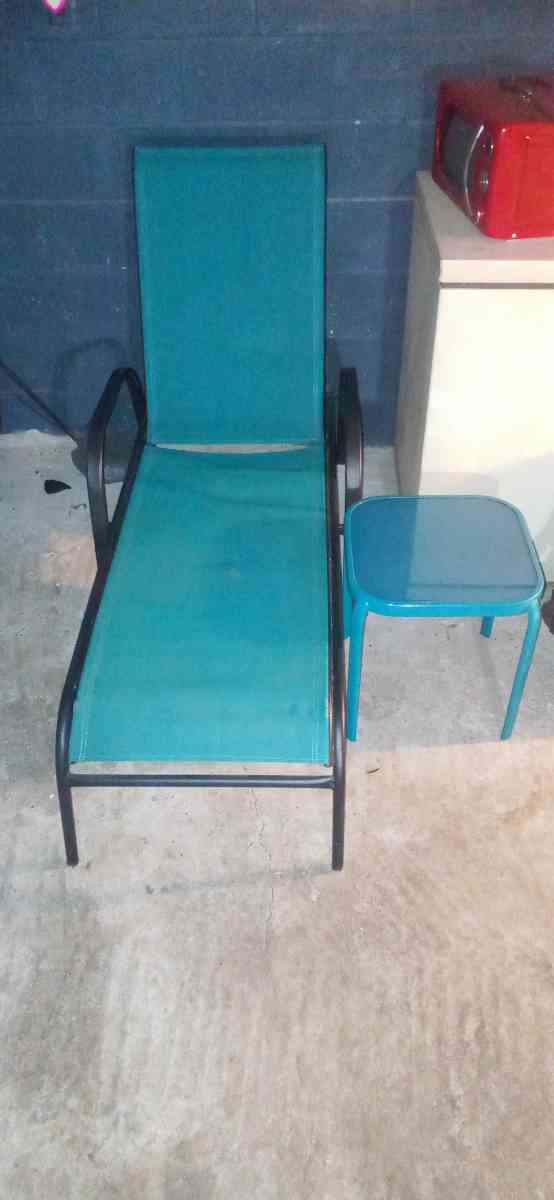 yard sale Huntsville Alabama off of Pulaski Pike