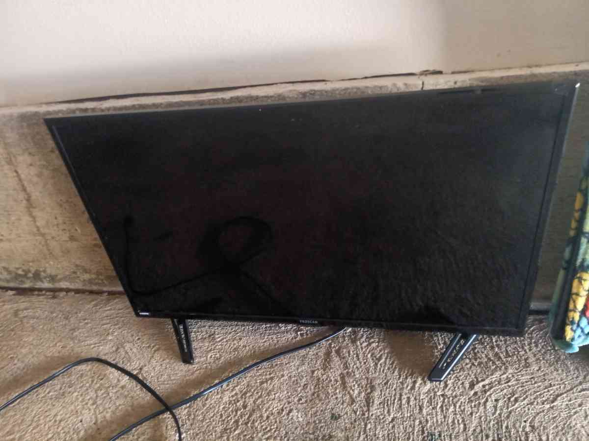 selling my 43 inch tv