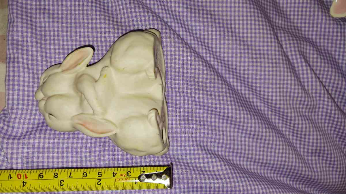 romco ceramic bunnies