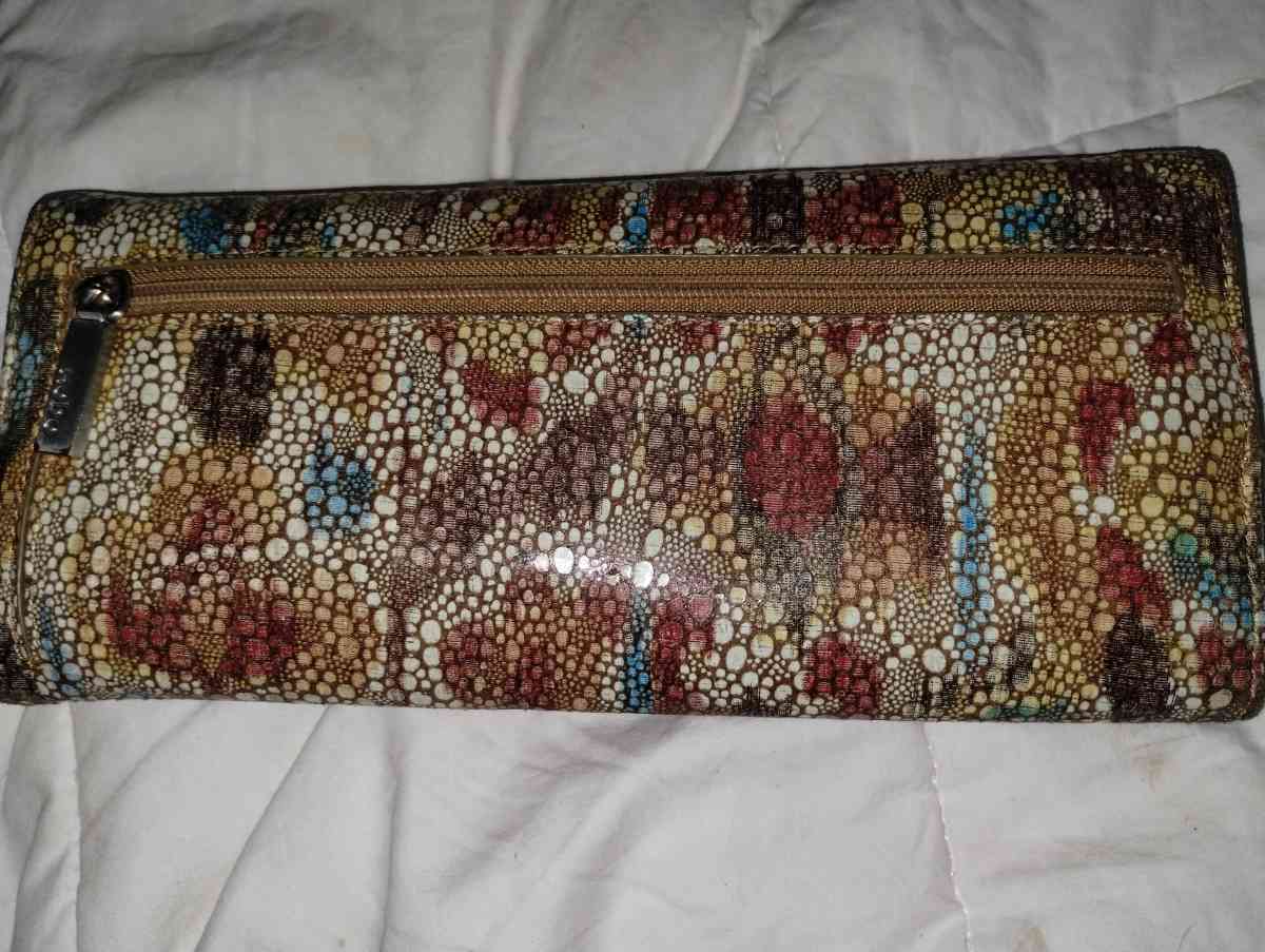 Authentic Hobo multicolored wallet with magnetic closure - Platte City, Missouri - FleaMarketBay