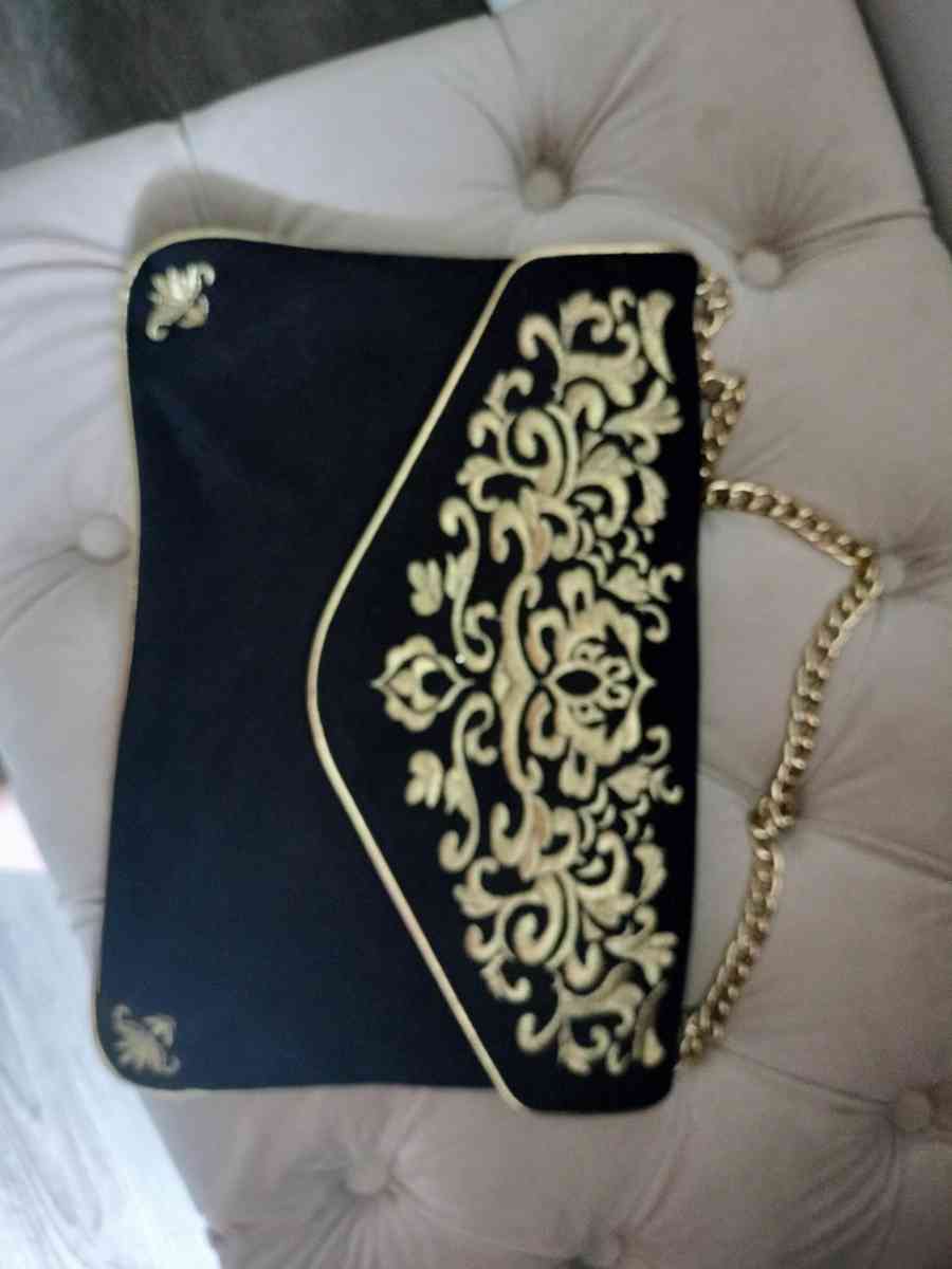 women purse - Topeka, Kansas - FleaMarketBay