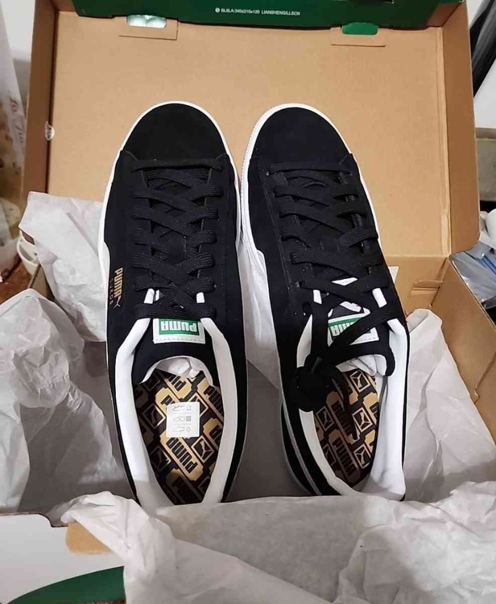 Puma Suede Classic Xxi Lace Up  Mens Black Sneakers Casual - Saint Louis, Missouri - FleaMarketBay