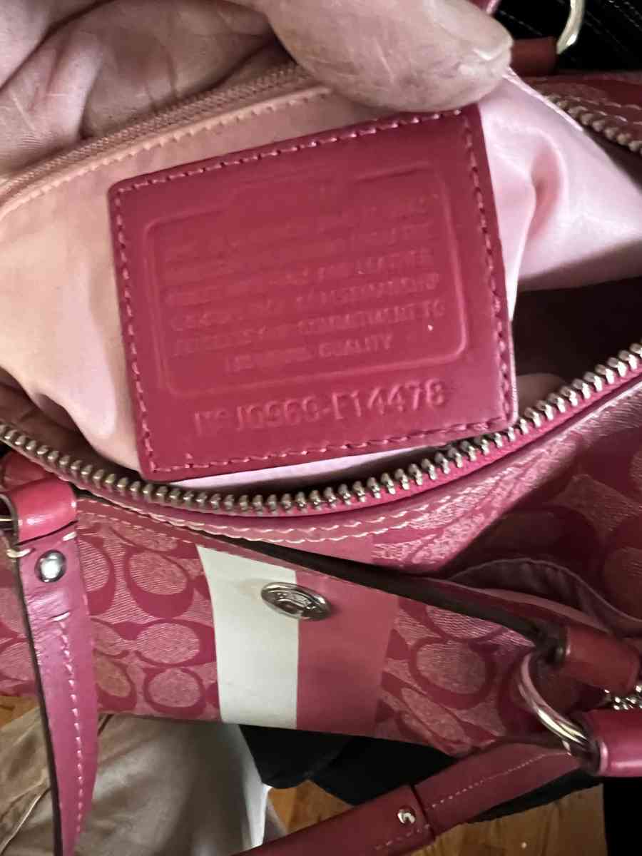 coach hand bag