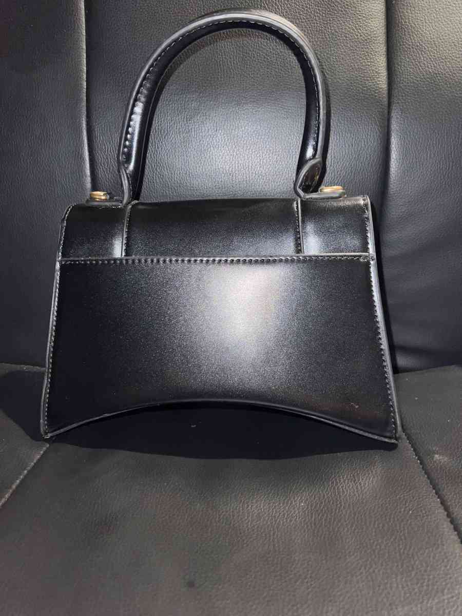 WOMENS HOURGLASS SMALL HANDBAG balenciaga - Dallas, Texas - FleaMarketBay