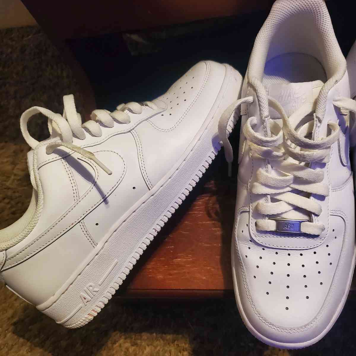 Mens Nike Airforce 1 sneakers