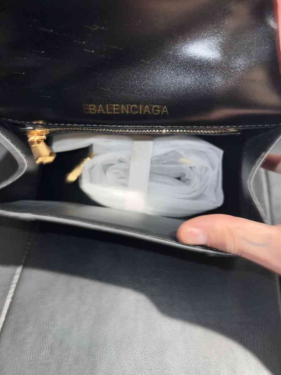 WOMENS HOURGLASS SMALL HANDBAG balenciaga - Dallas, Texas - FleaMarketBay