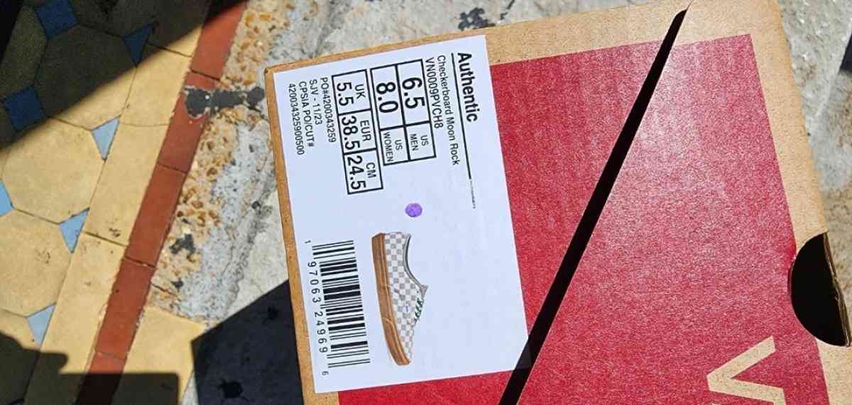 VANS AUTHENTIC CHECKERBOARD MOONROCK OG M 65 W8 - Saint Louis, Missouri - FleaMarketBay