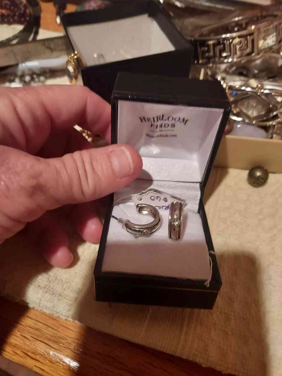 LYRIC brand DIAMOND in 925 full stamps in view - Albuquerque, New Mexico - FleaMarketBay