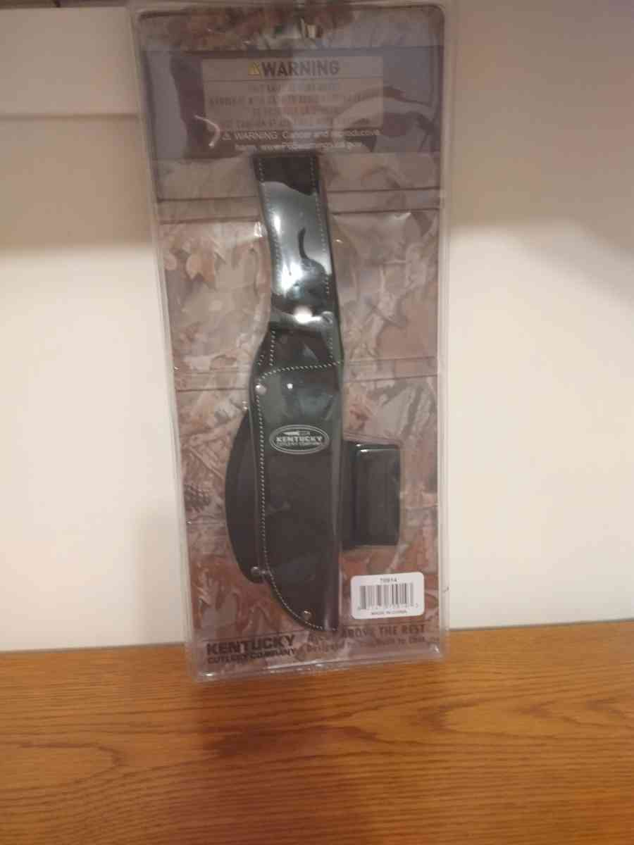 hunting and camping knife sporting - Adamsville, Alabama - FleaMarketBay