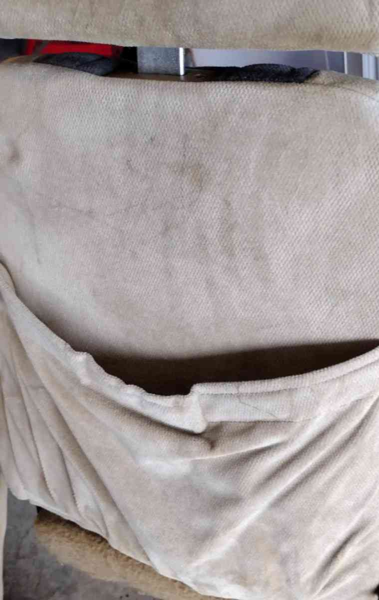 1986 trans am front seats 2 - Raeford, North Carolina - FleaMarketBay