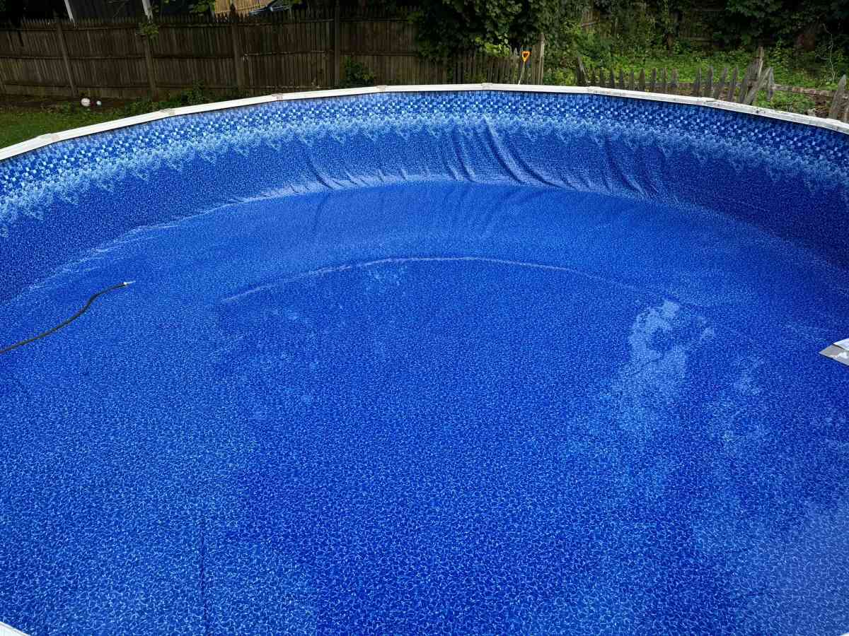 Necesitas ayuda con tu piscina escribeme