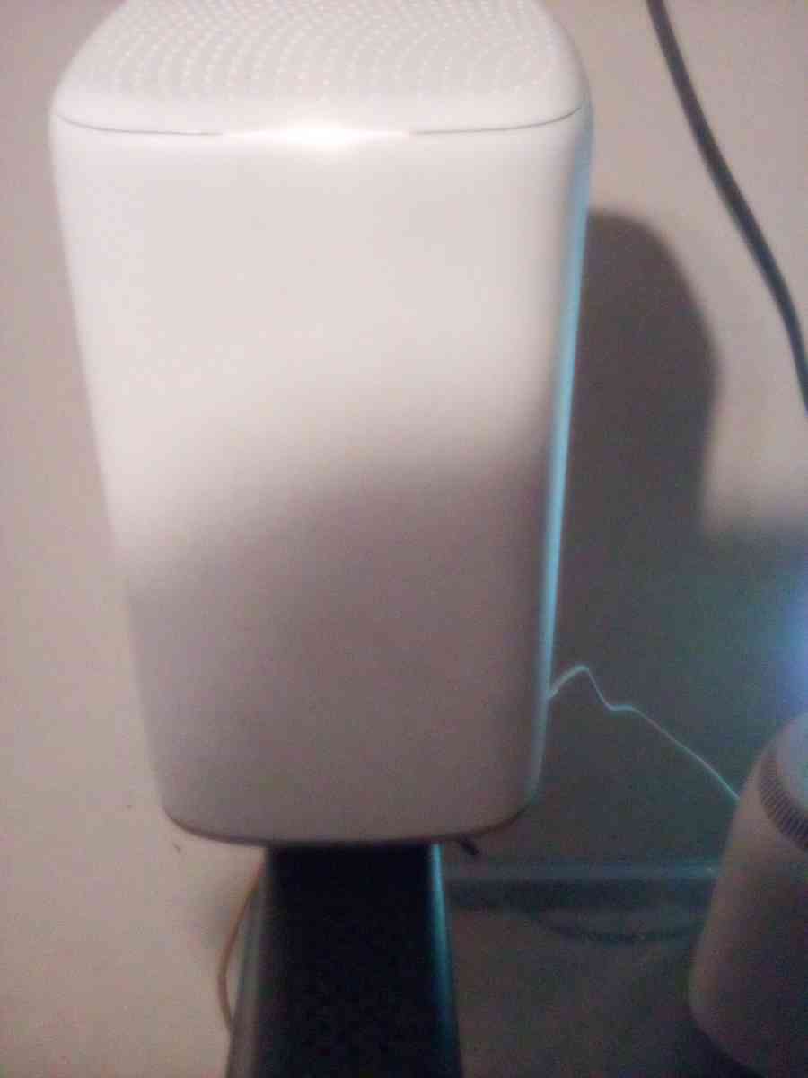 Xfinity storm ready WiFi - Jesup, Georgia - FleaMarketBay