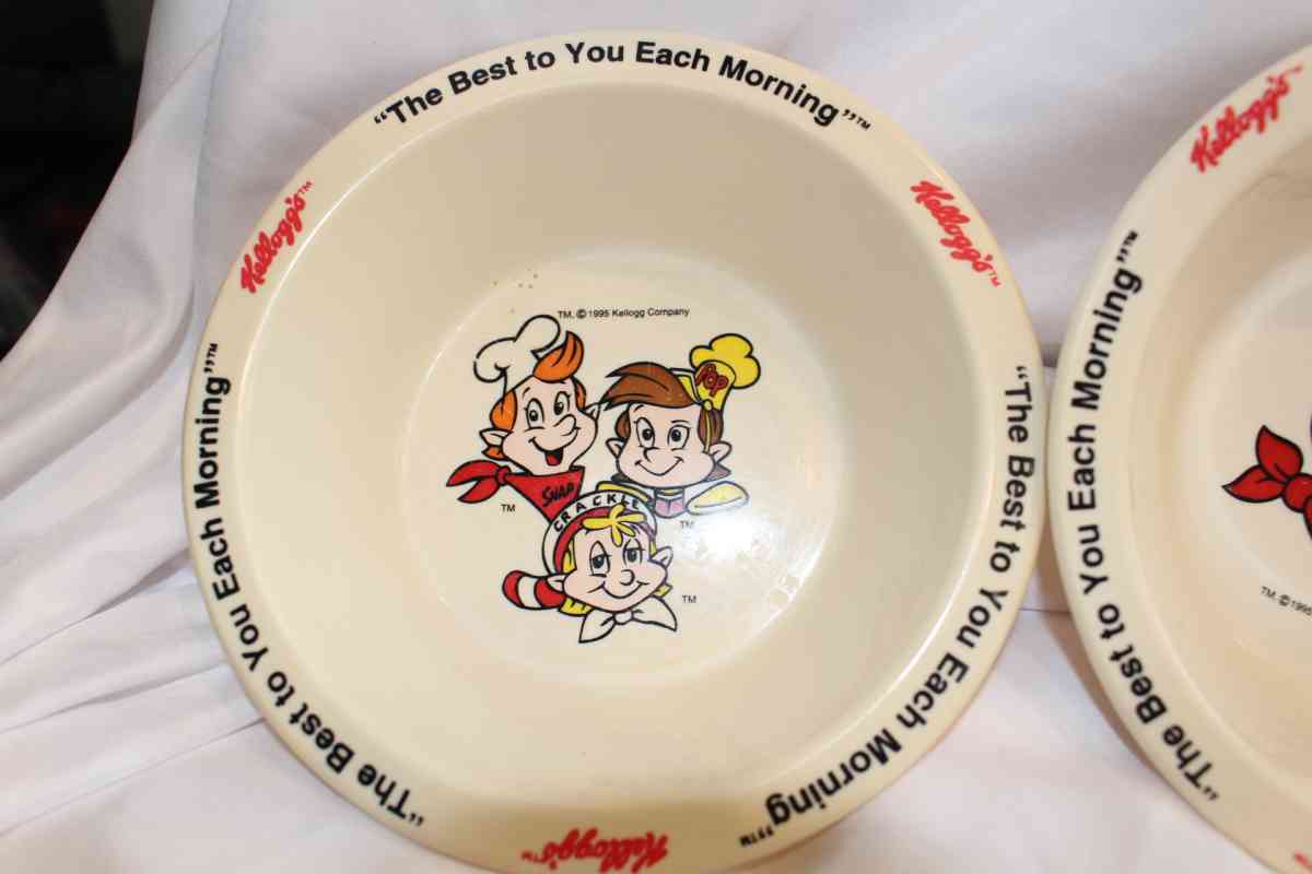 4 Vintage Kelloggs Cereal Bowls - Fort Worth, Texas - FleaMarketBay