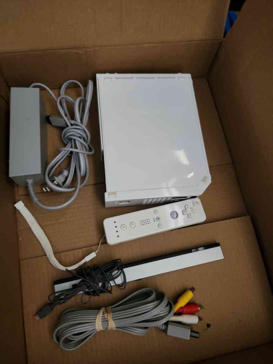 Wii Game system - Fort Worth, Texas - FleaMarketBay