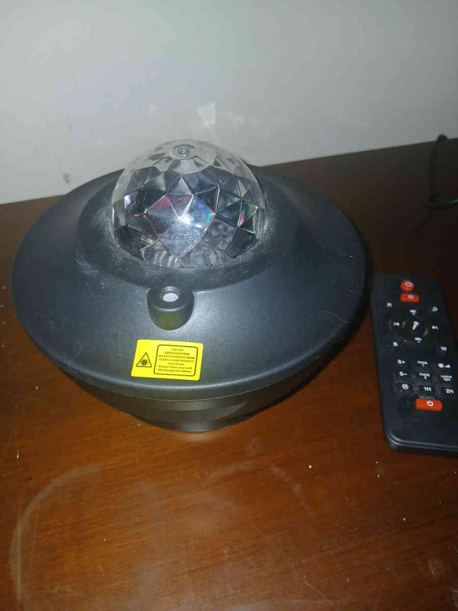 star wave Projector Light - Springfield, Pennsylvania - FleaMarketBay