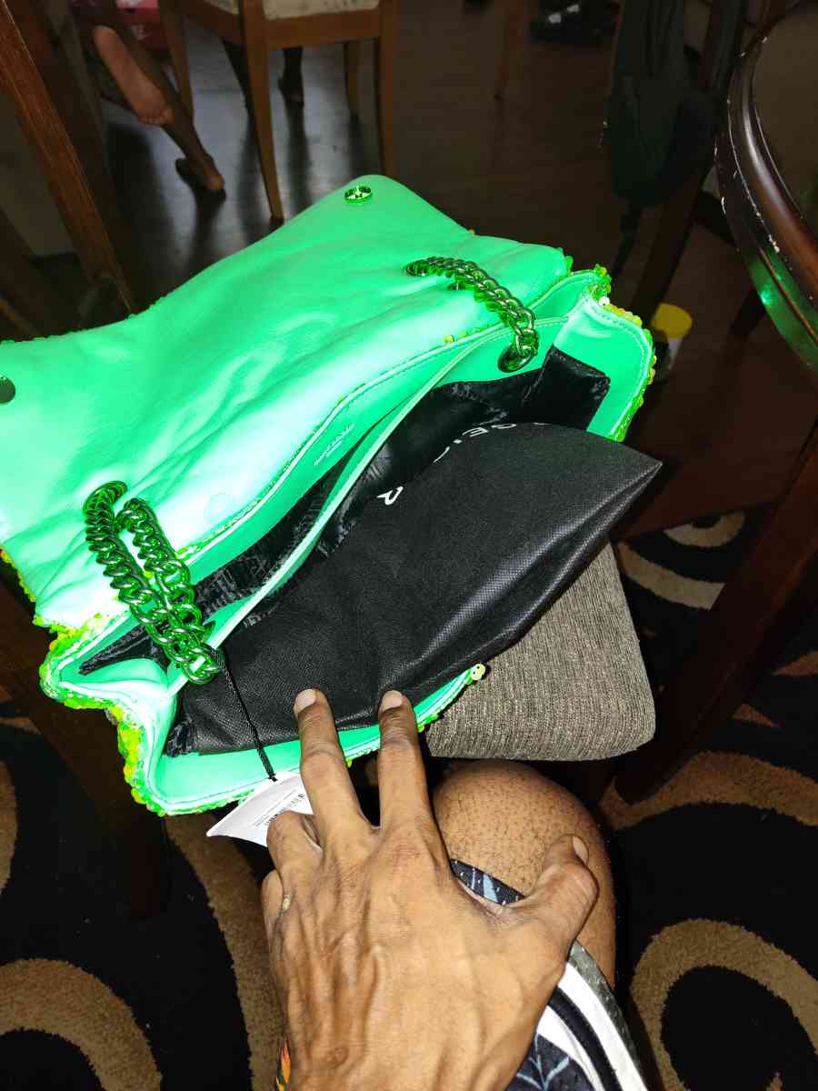 sequin XXL Kensington green made by Kurt Geiger