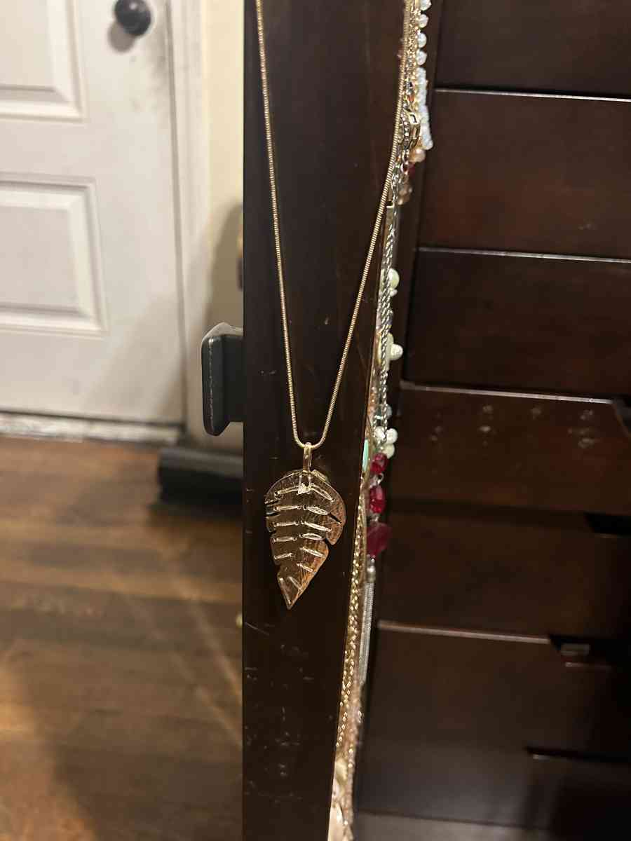 Custom jewelry handcraft art starting at 10up - San Antonio, Texas - FleaMarketBay