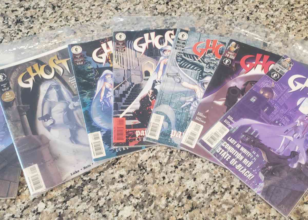 26 Ghost Dark Horse Comics books - Fort Worth, Texas - FleaMarketBay