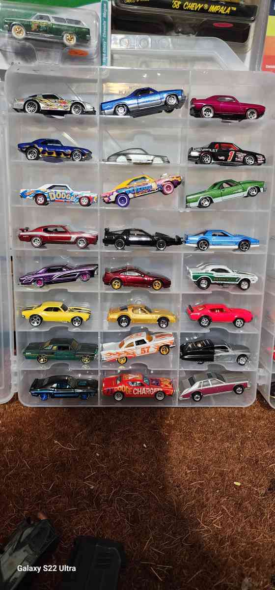 DIECAST CAR LOT HOT WHEELS AUTO WORLD JOHNNY LIGHTNING - Saint Louis, Missouri - FleaMarketBay