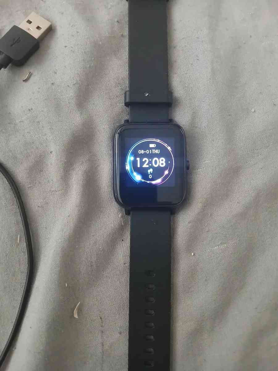 smartwatch - Springfield, Pennsylvania - FleaMarketBay