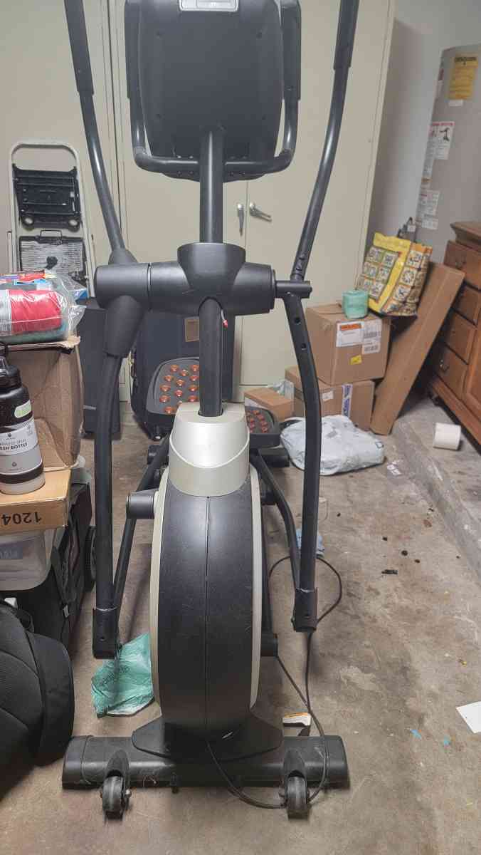Pro Form Elliptical