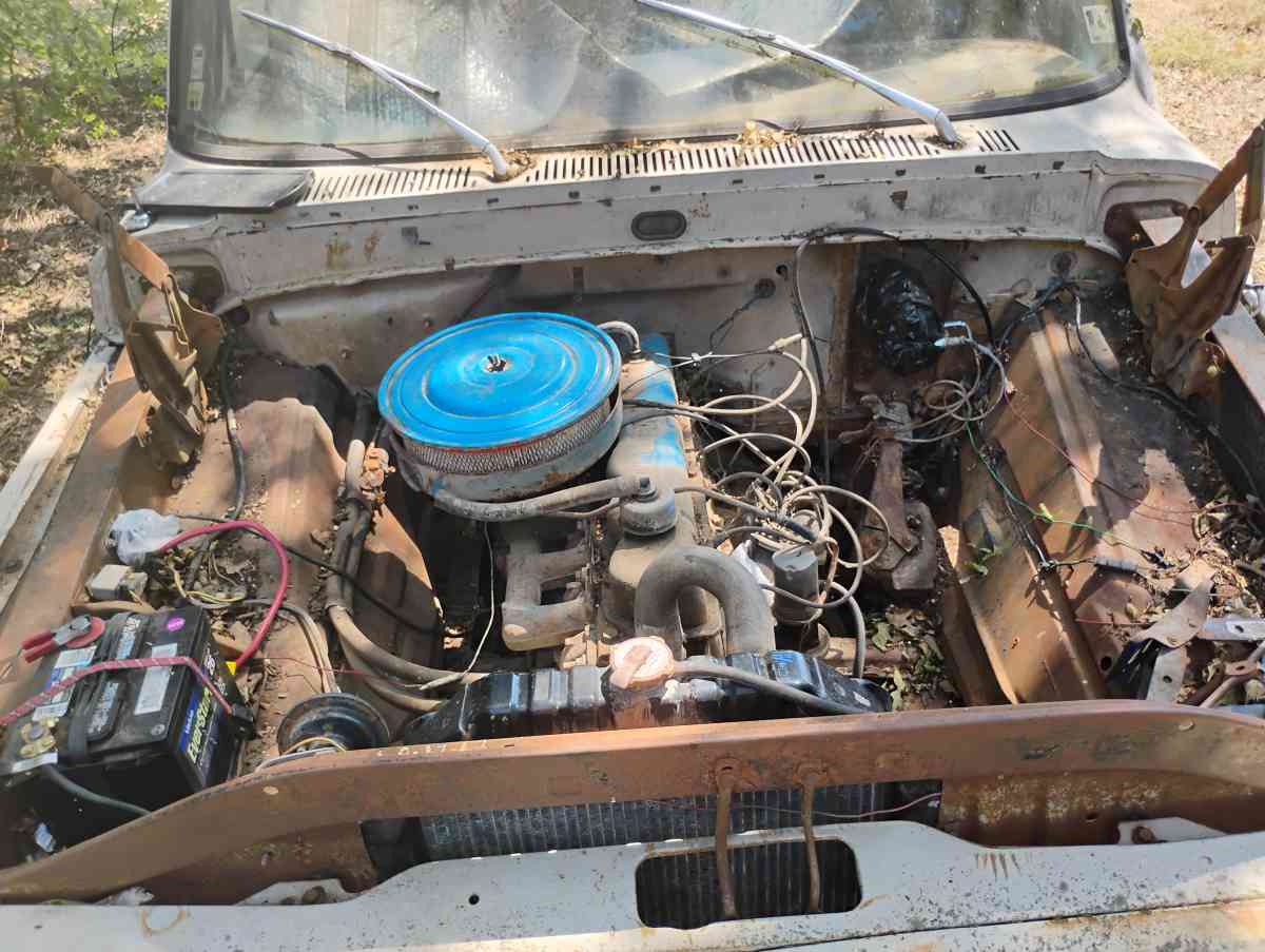 1968 Ford F100 6 cylinder still runs