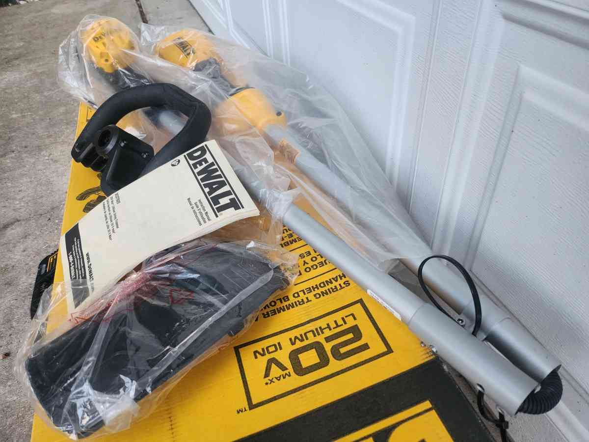Dewalt 20v String Trimmer Kit BRAND NEW - Homosassa, Florida - FleaMarketBay
