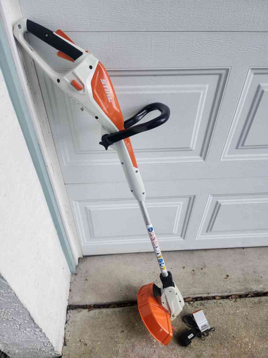 Stihl FSA 45 Weed Trimmer - Homosassa, Florida - FleaMarketBay