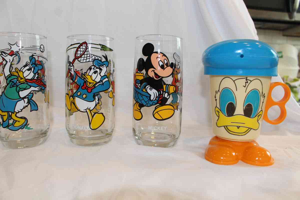 6 Piece Vintage Pepsi Walt Disney Collector Series Drinking - Fort Worth, Texas - FleaMarketBay