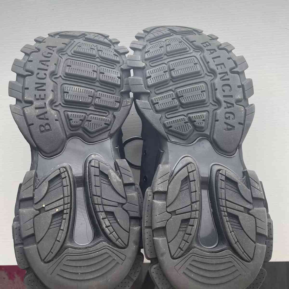 Balenciaga Tracks Triple Black all sizes