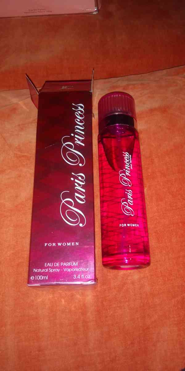 faldas blusas perfumes de hombre y mujer - Hyattsville, Maryland - FleaMarketBay