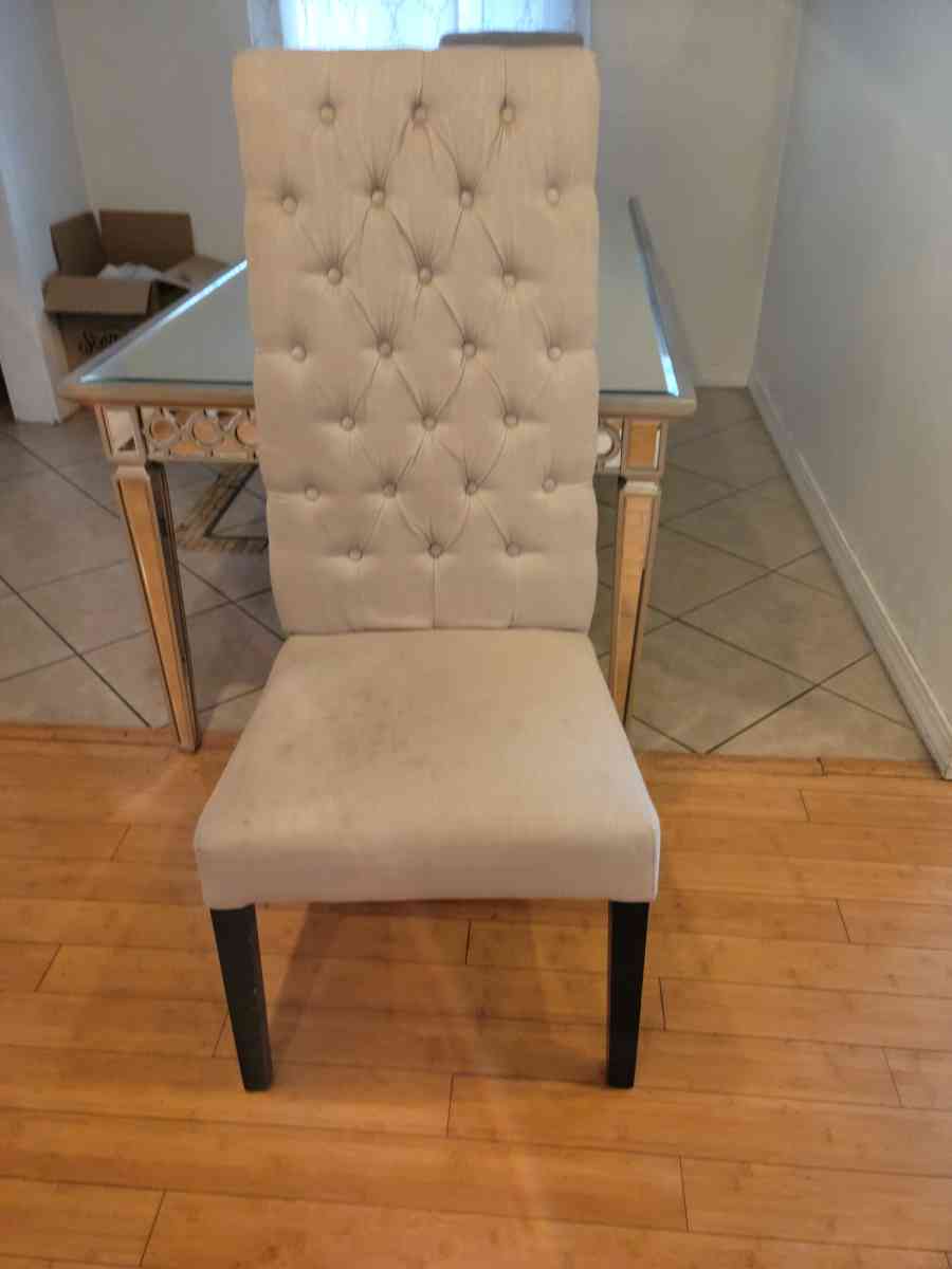 Dinning Table - San Pablo, California - FleaMarketBay