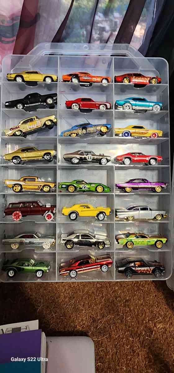 DIECAST CAR LOT HOT WHEELS AUTO WORLD JOHNNY LIGHTNING - Saint Louis, Missouri - FleaMarketBay