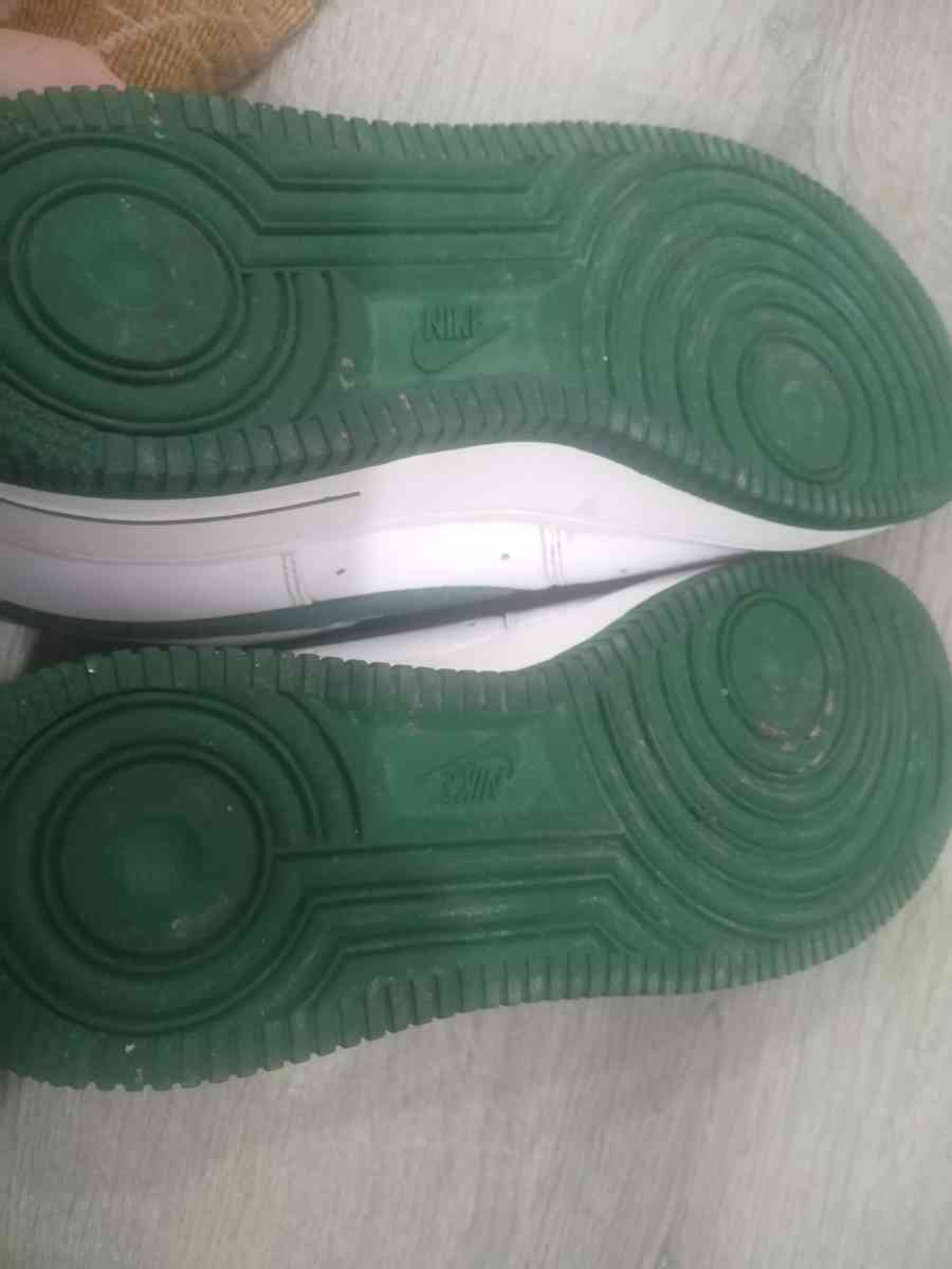 Nike shoes - Achilles, Virginia - FleaMarketBay