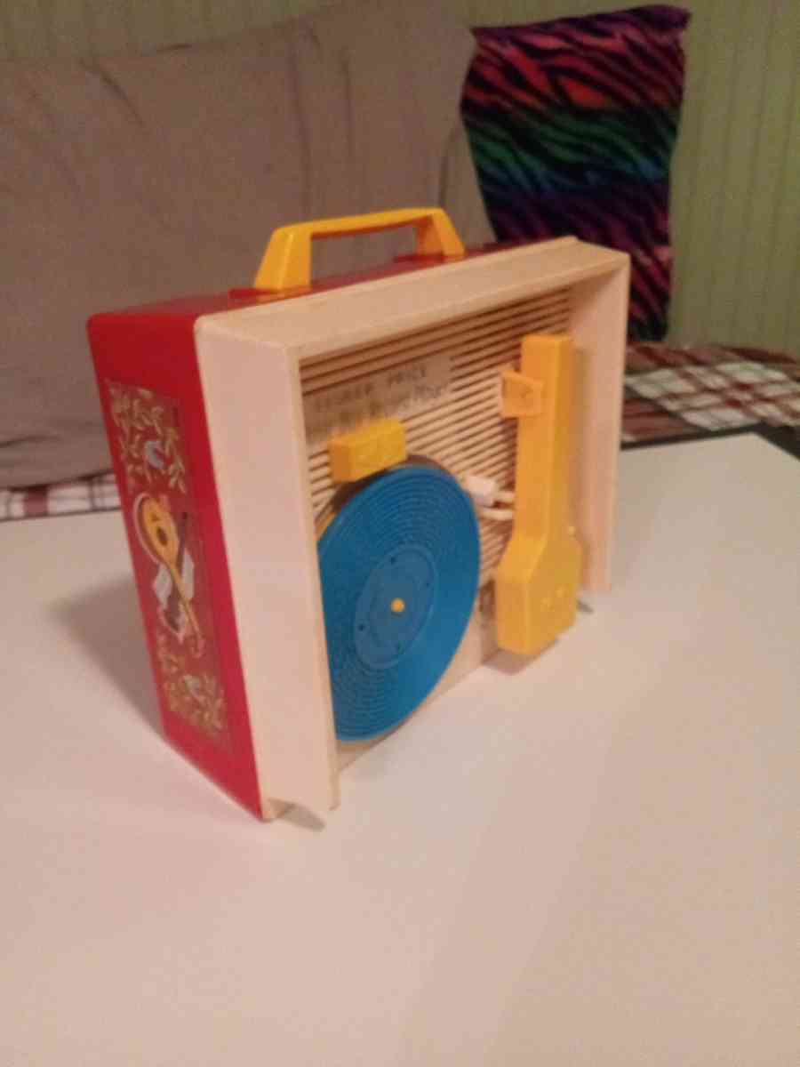 Fisher Price Music Record Player with five records