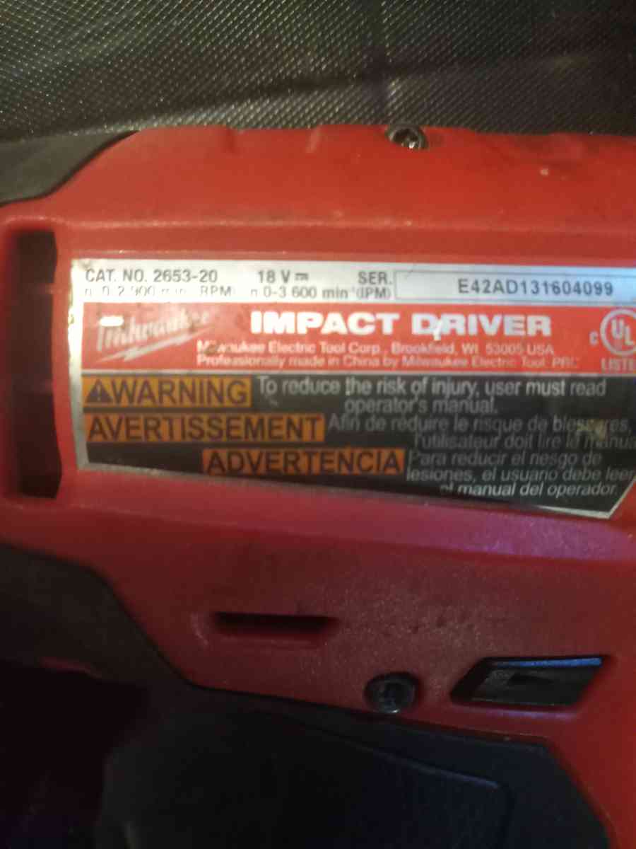 Milwuakee Impact  Driver Tool Kit Combo