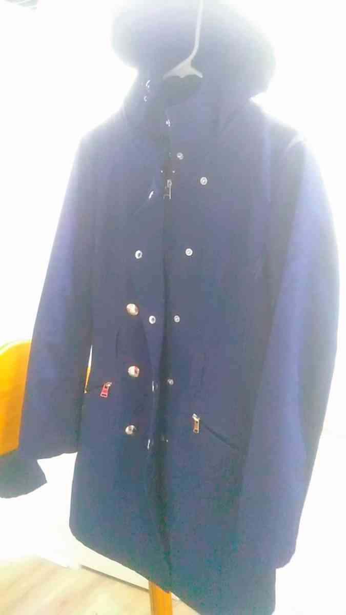 hood 1 - Achilles, Virginia - FleaMarketBay